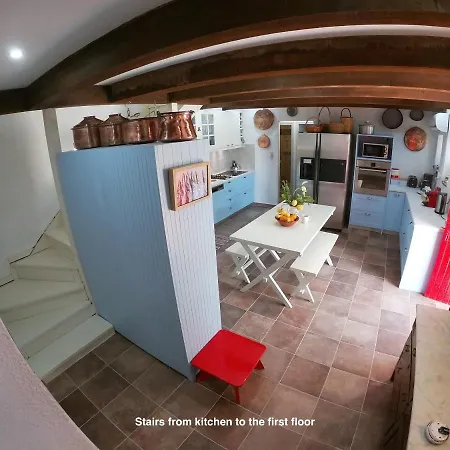 1876 Traditional Seafront