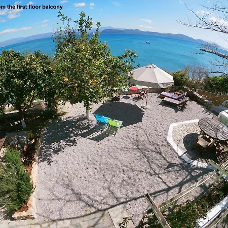 1876 Traditional Seafront Tatil Evi