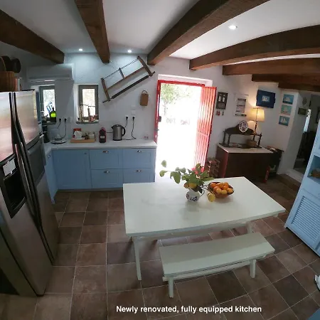 1876 Traditional Seafront 펜션 *