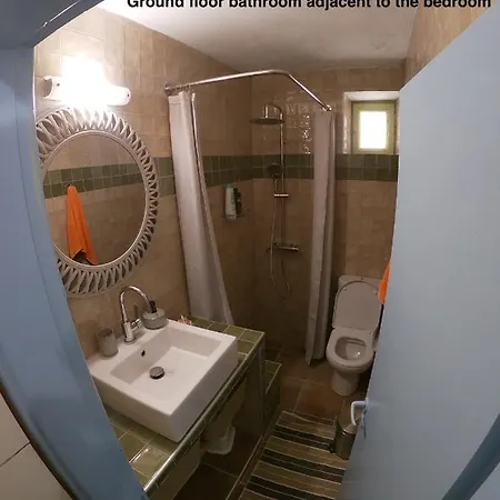 1876 Traditional Seafront 펜션 *