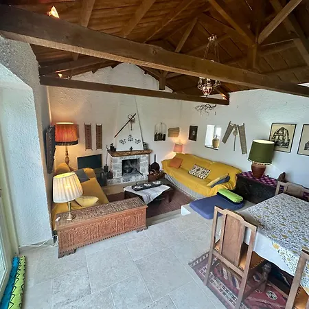 1876 Traditional Seafront Tatil Evi *