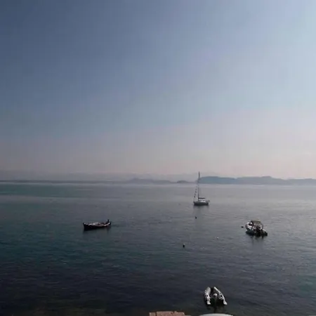 בית נופש 1876 Traditional Seafront *
