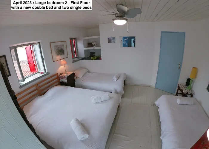 1876 Traditional Seafront * Kivérion