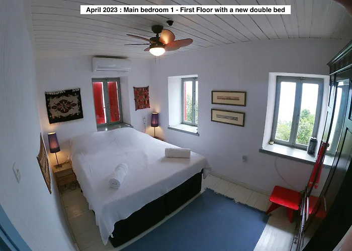 1876 Traditional Seafront Casa de Férias