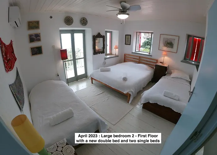 1876 Traditional Seafront