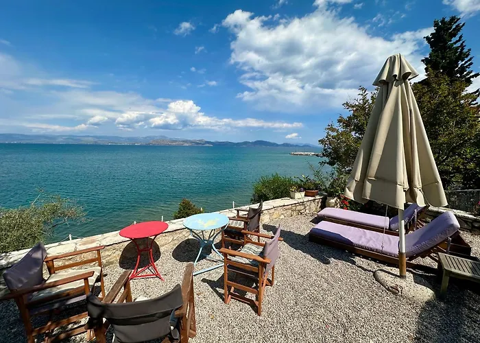 1876 Traditional Seafront Casa de Férias *