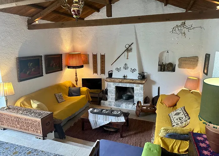 1876 Traditional Seafront Casa de Férias Kivérion