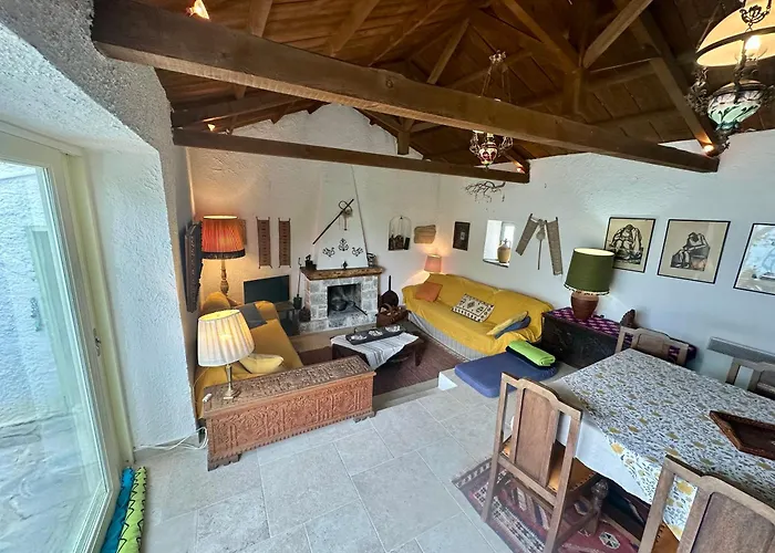 1876 Traditional Seafront Casa de Férias *