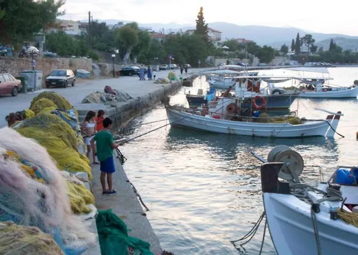 1876 Traditional Seafront Casa de Férias