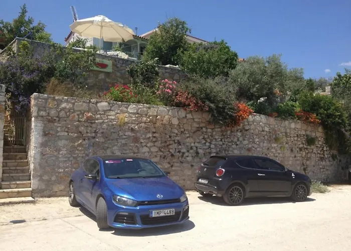 Casa de Férias 1876 Traditional Seafront *